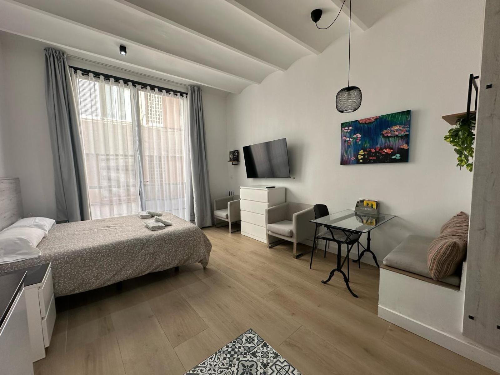 A H Rentals Monet Estudio บินารอส ภายนอก รูปภาพ